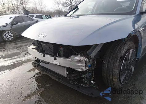 2025 Hyundai Ioniq 5 Se Standard Range z USA, uszkodzony, nr VIN 7YAKM4DB4SY037193